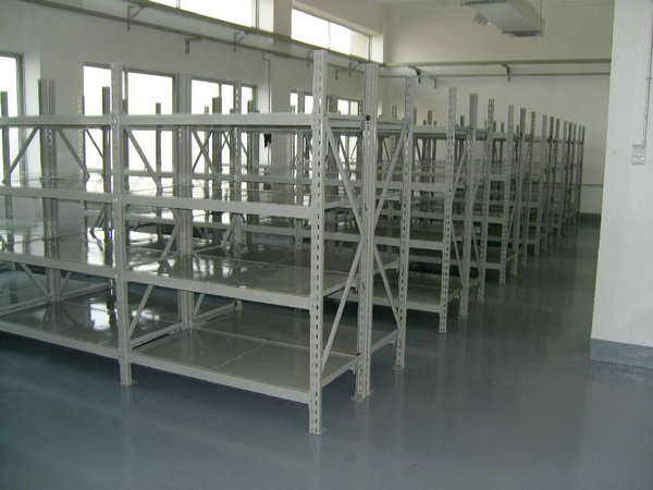 中型倉(cāng)儲(chǔ)貨架