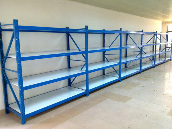 東莞輕型貨架定制